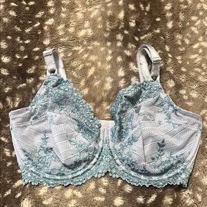 Wacoal Light Blue Lace Bra